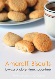Low-carb amaretti biscuits, sugar-free, gluten-free